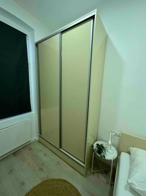 Small 2-room Apartment, 1150